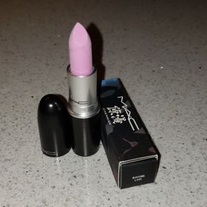 MAC Cosmetics Makeup - FREE - MAC lipstick Budding Love MAC Cosmetics Makeup - FREE - MAC lipstick Budding Love